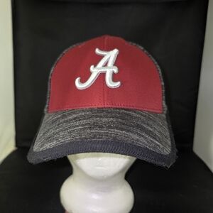 Alabama Crimson Tide Hat Cap Adult Fitted Black Fit Top of the World